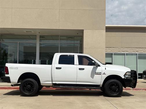 2018 RAM 2500 Tradesman Crew Cab 4x4 6'4' Box