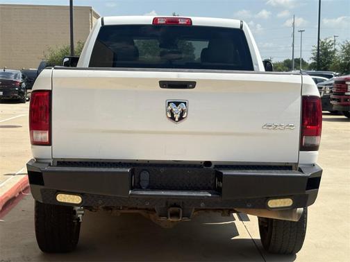 2018 RAM 2500 Tradesman Crew Cab 4x4 6'4' Box