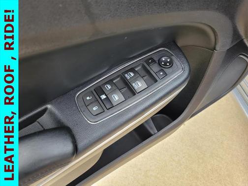 2016 Chrysler 300 Limited