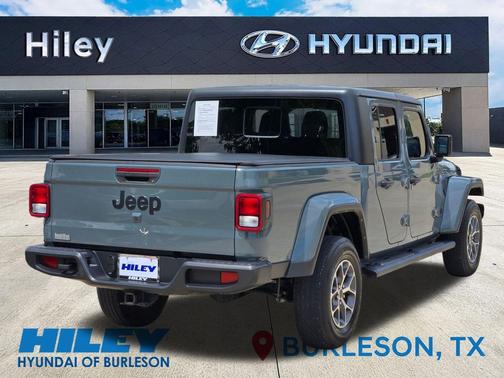 Anvil Clear Coat 2024 Jeep Gladiator Sport S