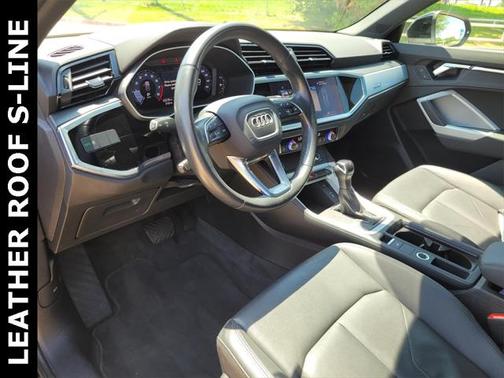 2021 Audi Q3 45 S line Premium