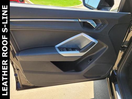 2021 Audi Q3 45 S line Premium