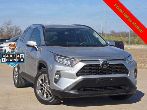 2019 Toyota RAV4 XLE Premium