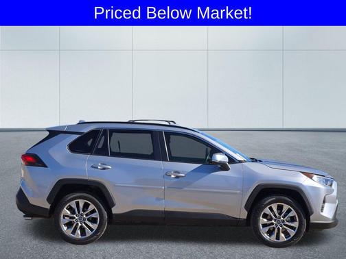 2019 Toyota RAV4 XLE Premium