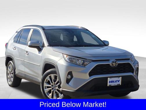 2019 Toyota RAV4 XLE Premium