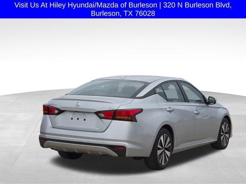 2022 Nissan Altima 2.5 SV