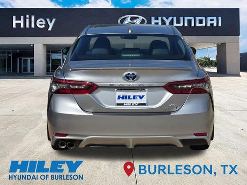 Celestial Silver Metallic 2023 Toyota Camry XSE