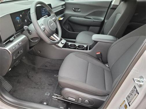 2025 Hyundai KONA SEL Convenience