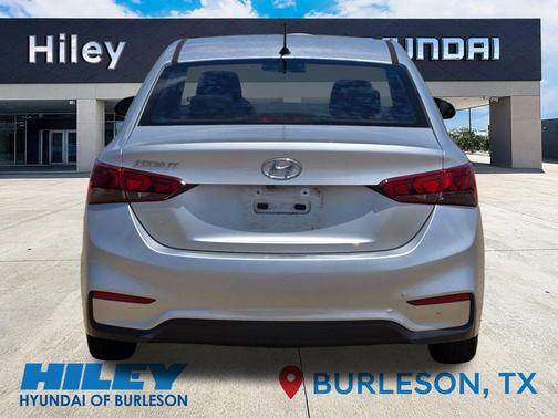 Olympus Silver Metallic 2019 Hyundai Accent SE