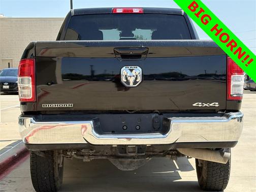 2020 RAM 2500 Big Horn Crew Cab 4X4 6'4' Box