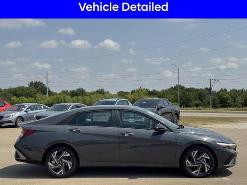 2025 Hyundai ELANTRA Sport