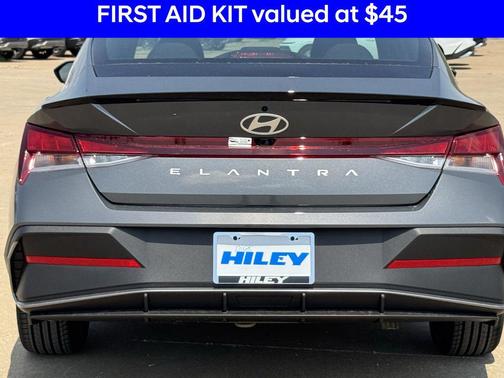 2025 Hyundai ELANTRA Sport