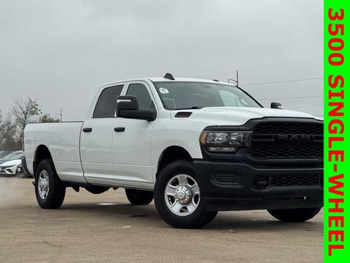 2023 RAM 3500 Tradesman Crew Cab 4x2 8' Box