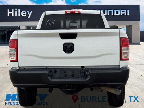 2023 RAM 3500 Tradesman Crew Cab 4x2 8' Box