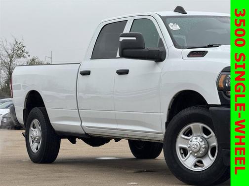 2023 RAM 3500 Tradesman Crew Cab 4x2 8' Box
