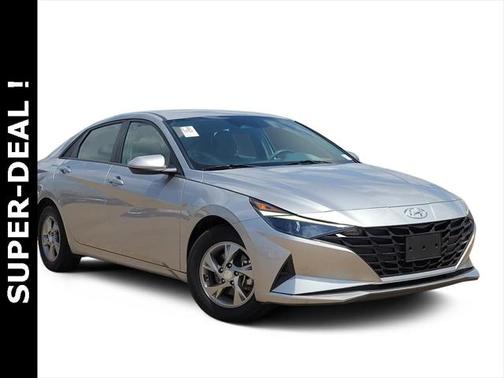 2021 Hyundai ELANTRA SE