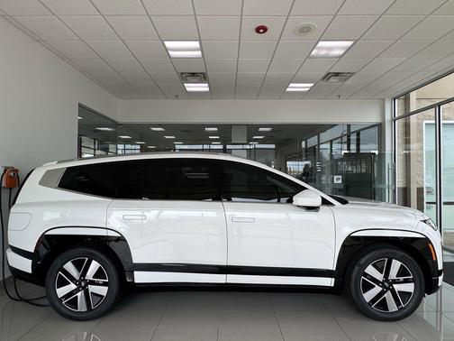 2026 Hyundai IONIQ 9 SEL