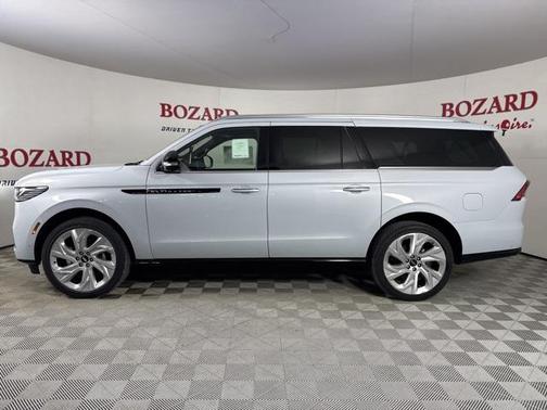 2025 Lincoln Navigator Black Label