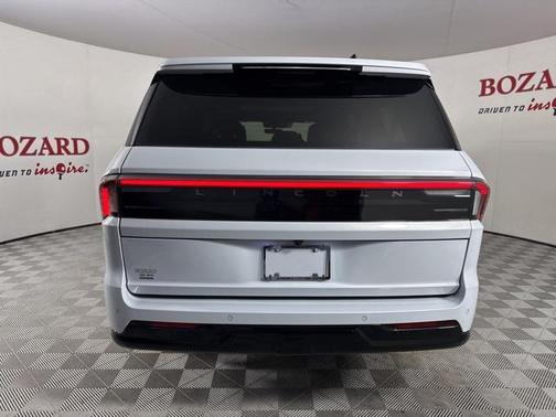 2025 Lincoln Navigator Black Label