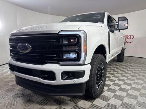 2025 Ford F-250 Platinum