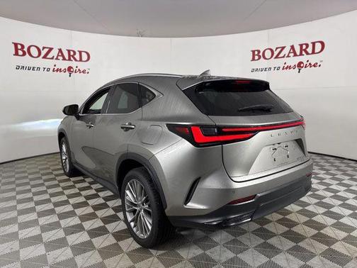 2022 Lexus NX 350h Premium