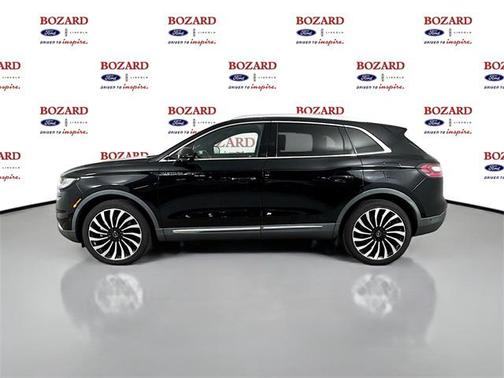 2022 Lincoln Nautilus Black Label