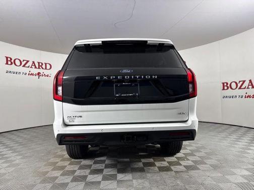2025 Ford Expedition Max Active 4x2