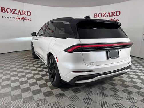 2025 Lincoln Nautilus Black Label