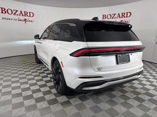 2025 Lincoln Nautilus Black Label