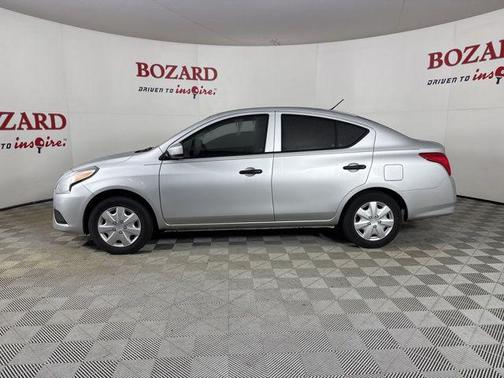 2018 Nissan Versa 1.6 S