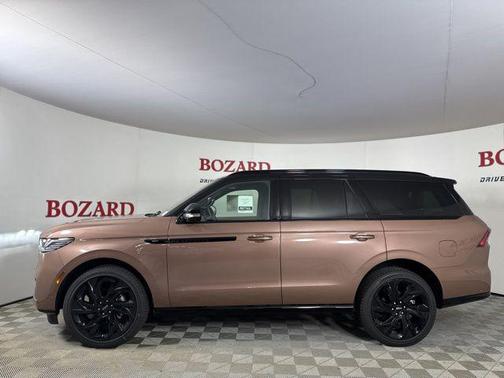 2025 Lincoln Navigator Black Label