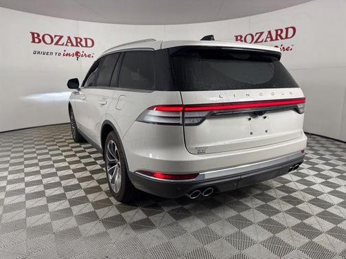 2025 Lincoln Aviator Premiere
