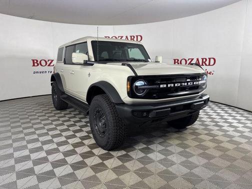2025 Ford Bronco Outer Banks