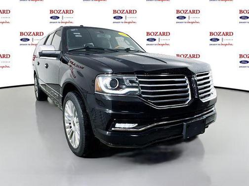 2017 Lincoln Navigator Select