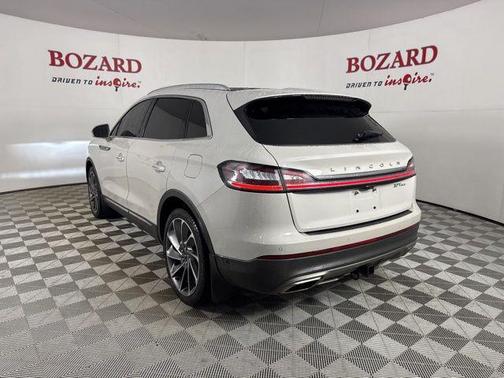 2020 Lincoln Nautilus Reserve