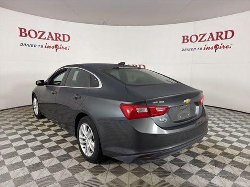 Nightfall Gray Metallic 2018 Chevrolet Malibu LT