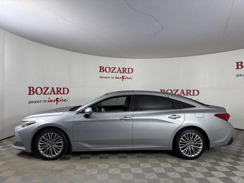 2020 Toyota Avalon Hybrid Limited