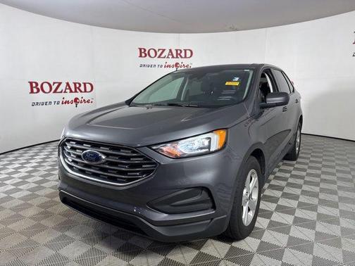 2022 Ford Edge SE