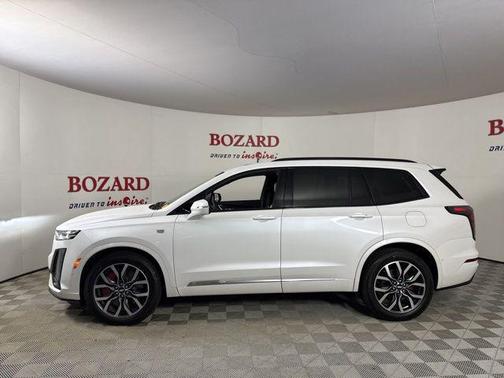 2025 Cadillac XT6 Sport AWD