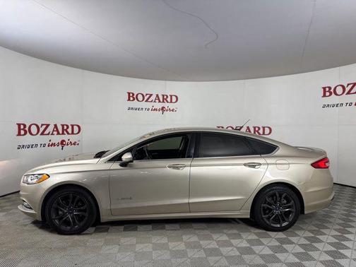 2018 Ford Fusion Hybrid SE