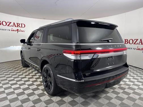 2023 Lincoln Navigator Reserve