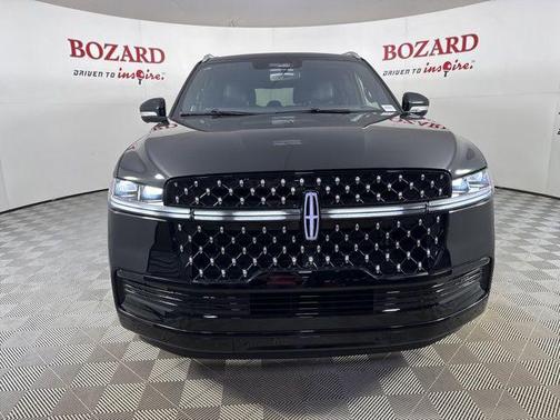2025 Lincoln Navigator Black Label