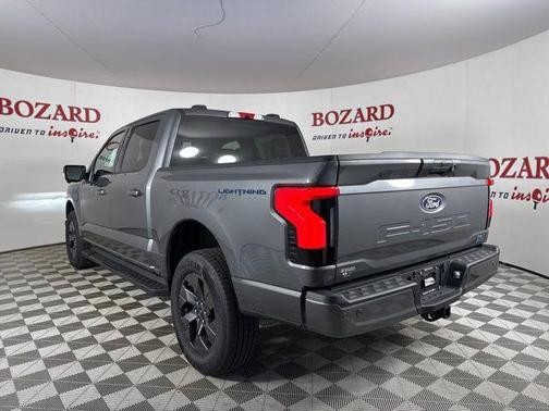 2025 Ford F-150 Lightning Flash
