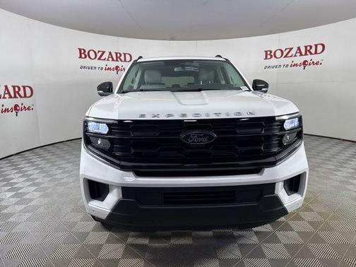 2025 Ford Expedition Max Active 4x2