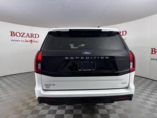 2025 Ford Expedition Max Active 4x2