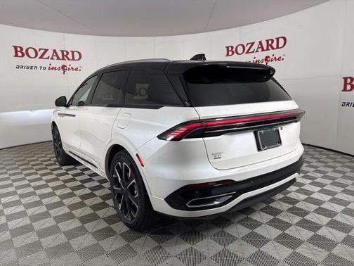 2025 Lincoln Nautilus Reserve