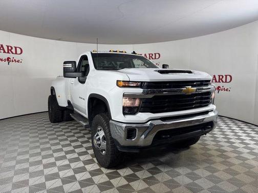 2024 Chevrolet Silverado 3500 LT