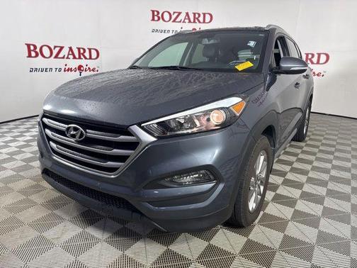 2017 Hyundai TUCSON SE Plus