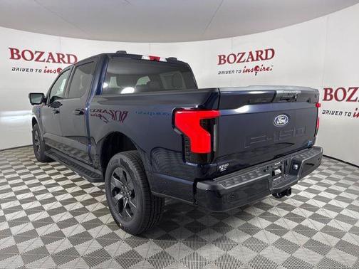 2025 Ford F-150 Lightning Flash