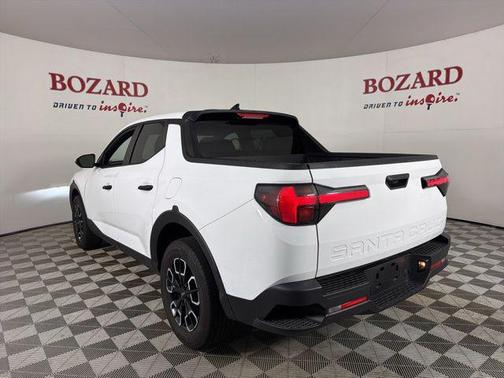 Atlas White 2024 Hyundai SANTA CRUZ SEL